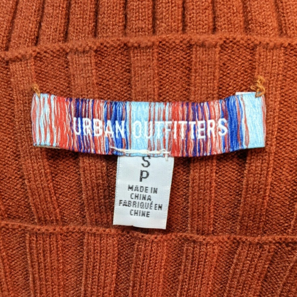 Urban Rib Knit Cut Out Long Sleeve Crop Top Cropped Rust Street Festival Small - Picture 3 of 6